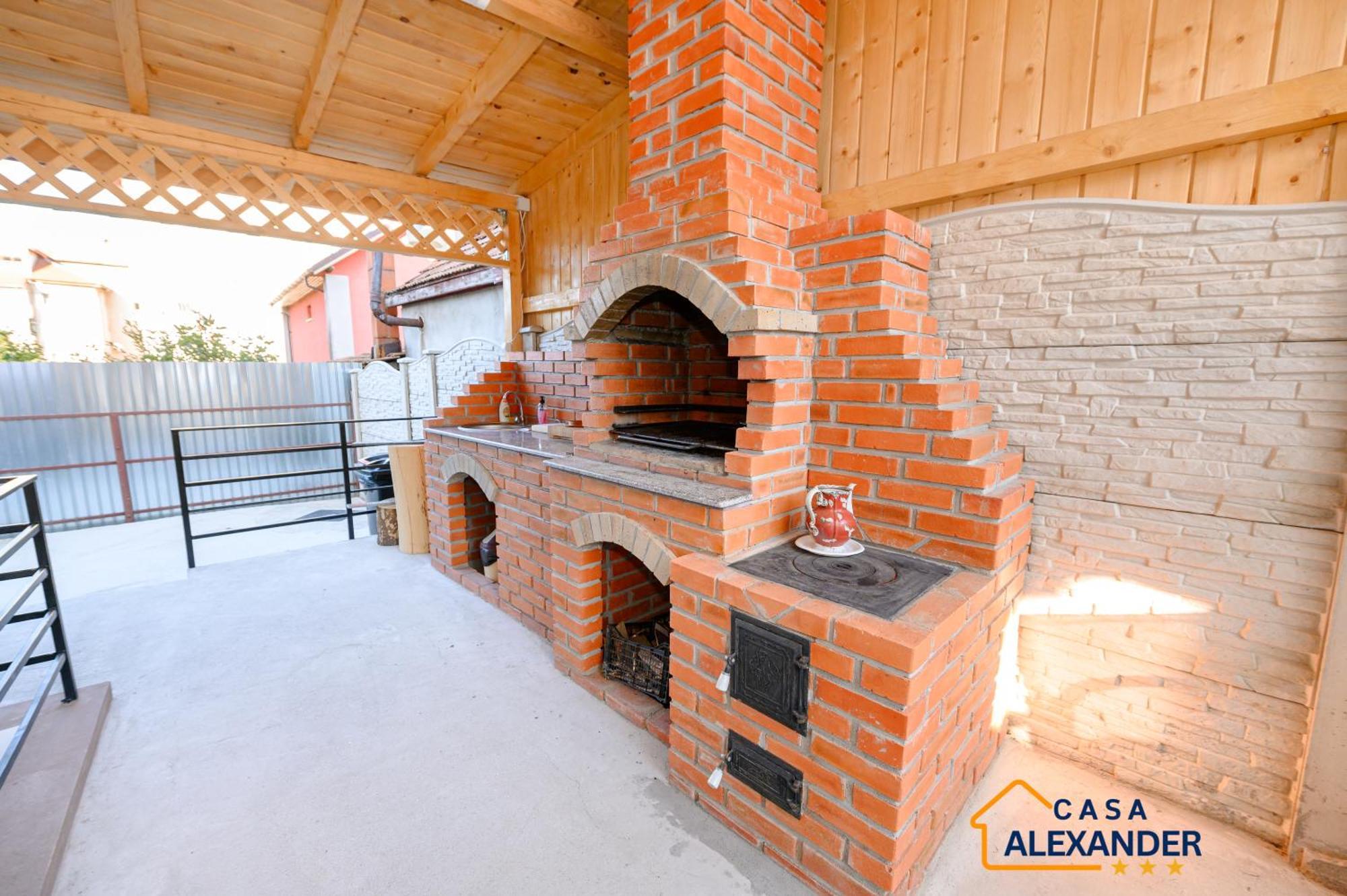 Casa Alexander Hotel Calimanesti Ngoại thất bức ảnh