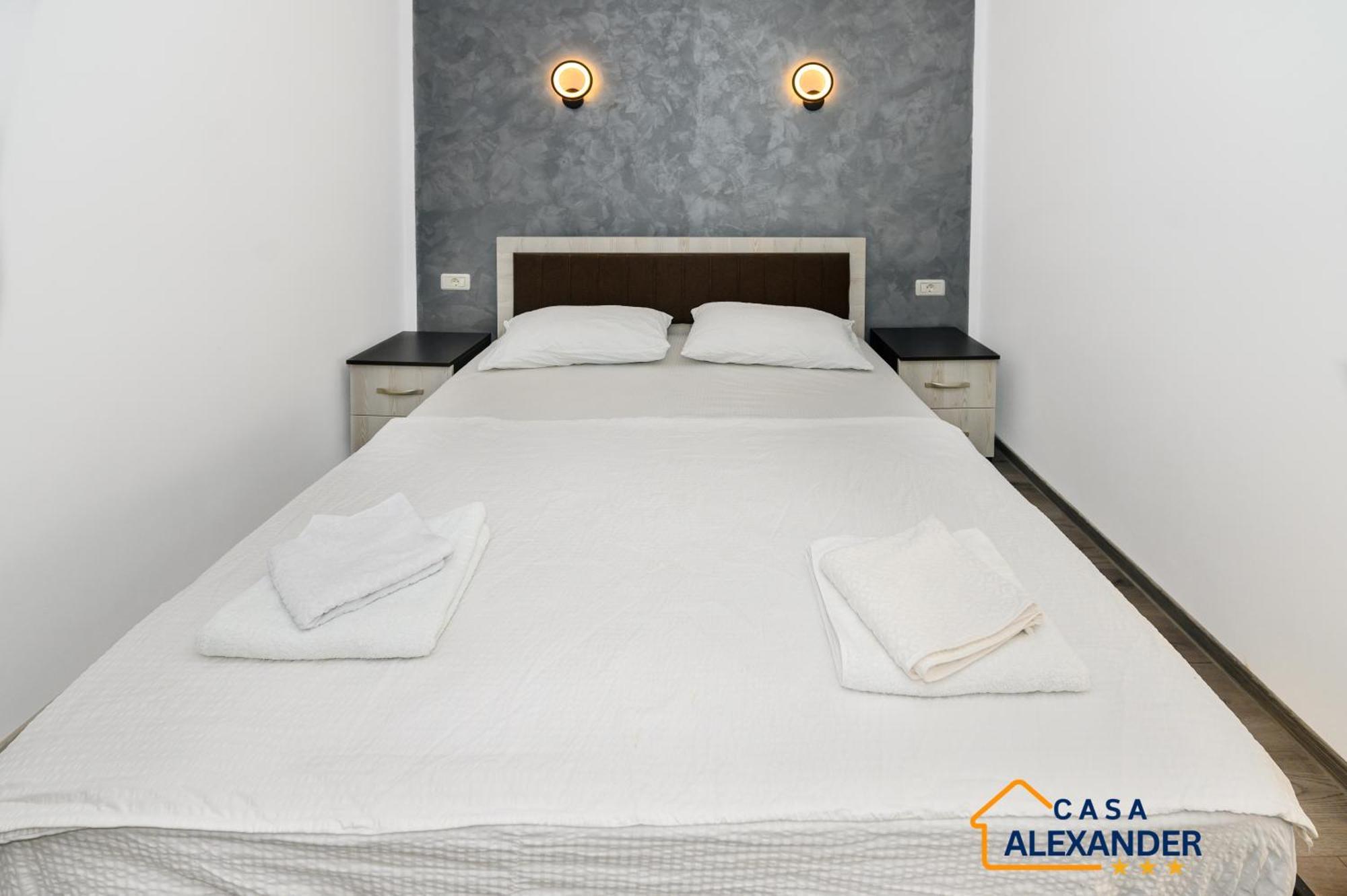 Casa Alexander Hotel Calimanesti Ngoại thất bức ảnh
